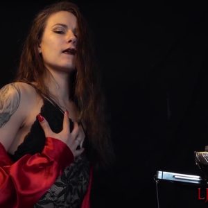 Horny Whore Breathtaking Deepthroat Video